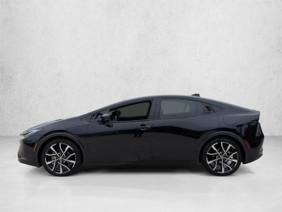 2026 Toyota Prius Plug-In Hybrid XSE (Natl)