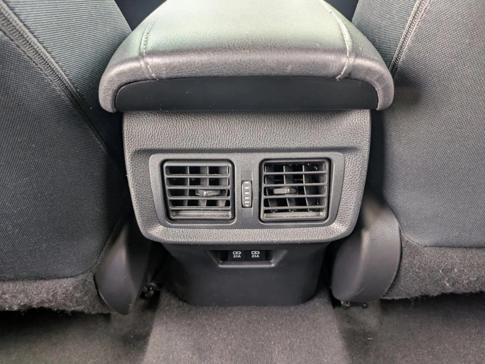 2022 Toyota Venza LE AWD (GS)