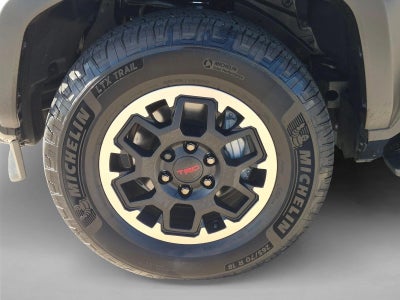 2025 Toyota 4Runner Hybrid TRD Off Road 4WD (Natl)