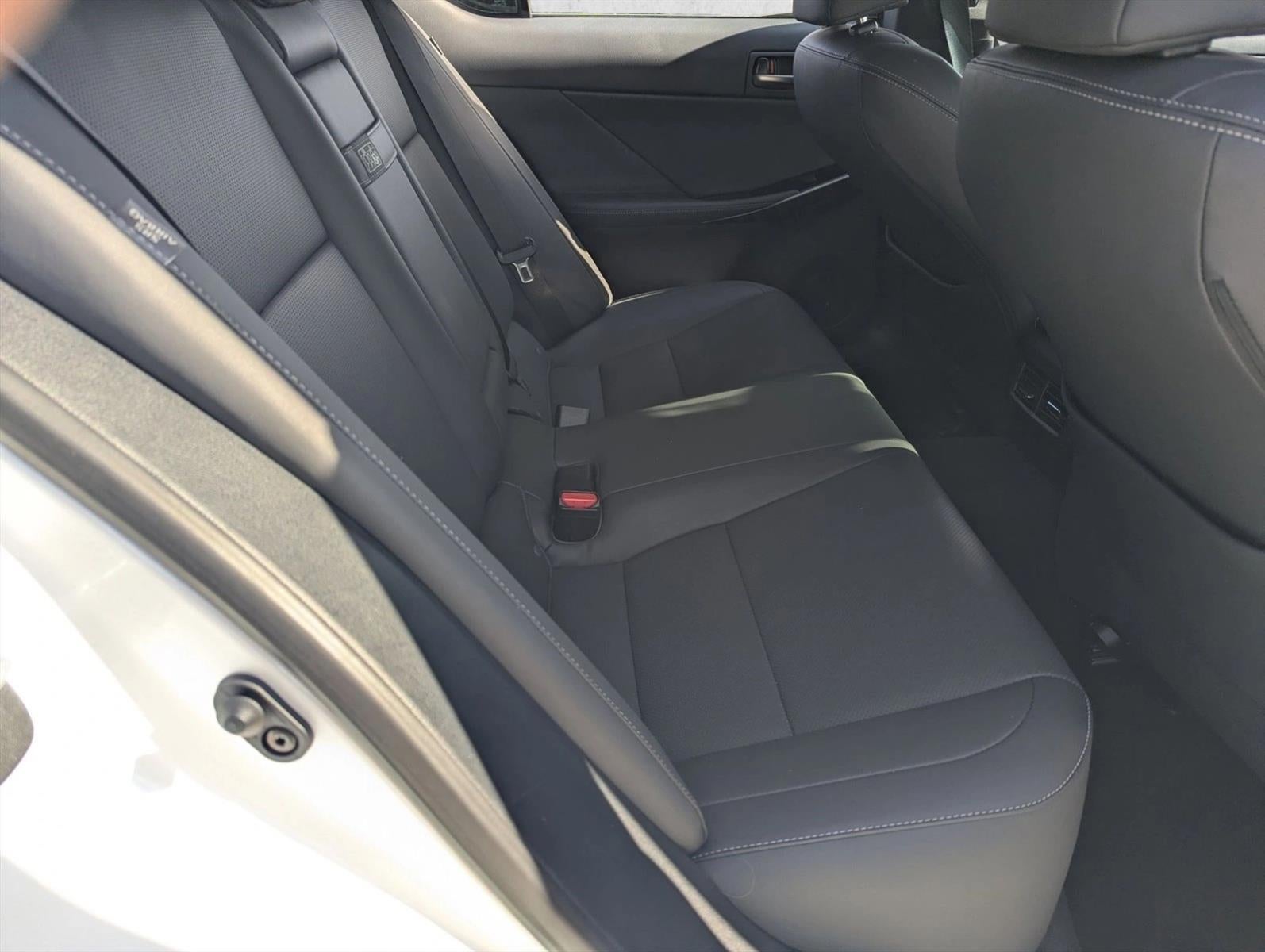 2024 Lexus IS 300 RWD