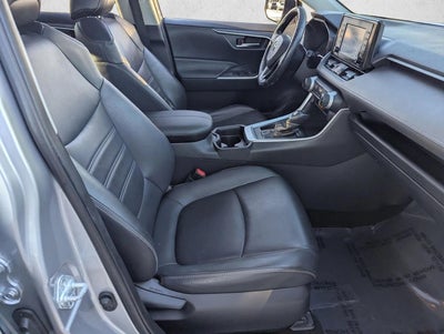 2019 Toyota RAV4 XLE Premium FWD (Natl)
