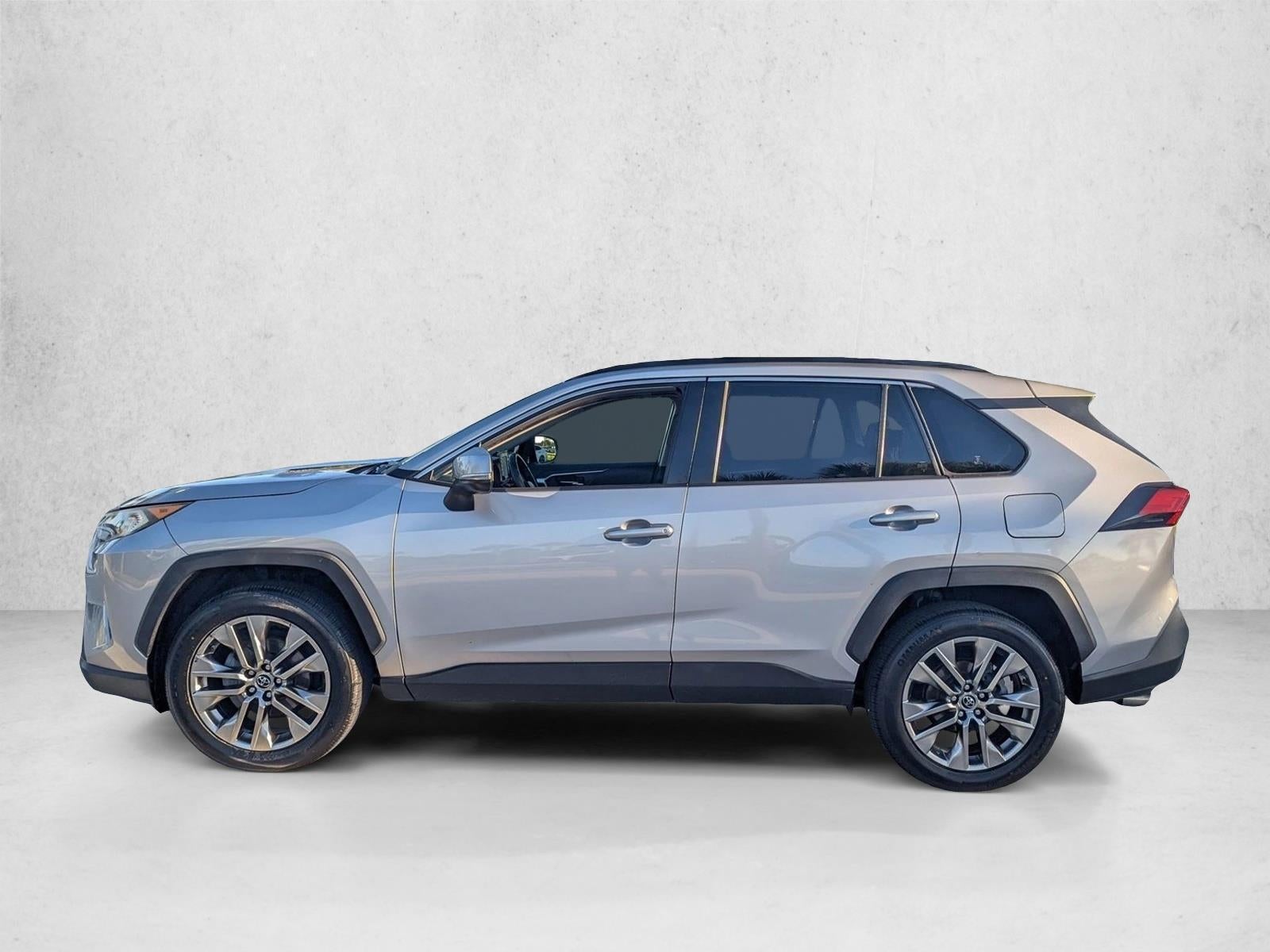 2019 Toyota RAV4 XLE Premium FWD (Natl)