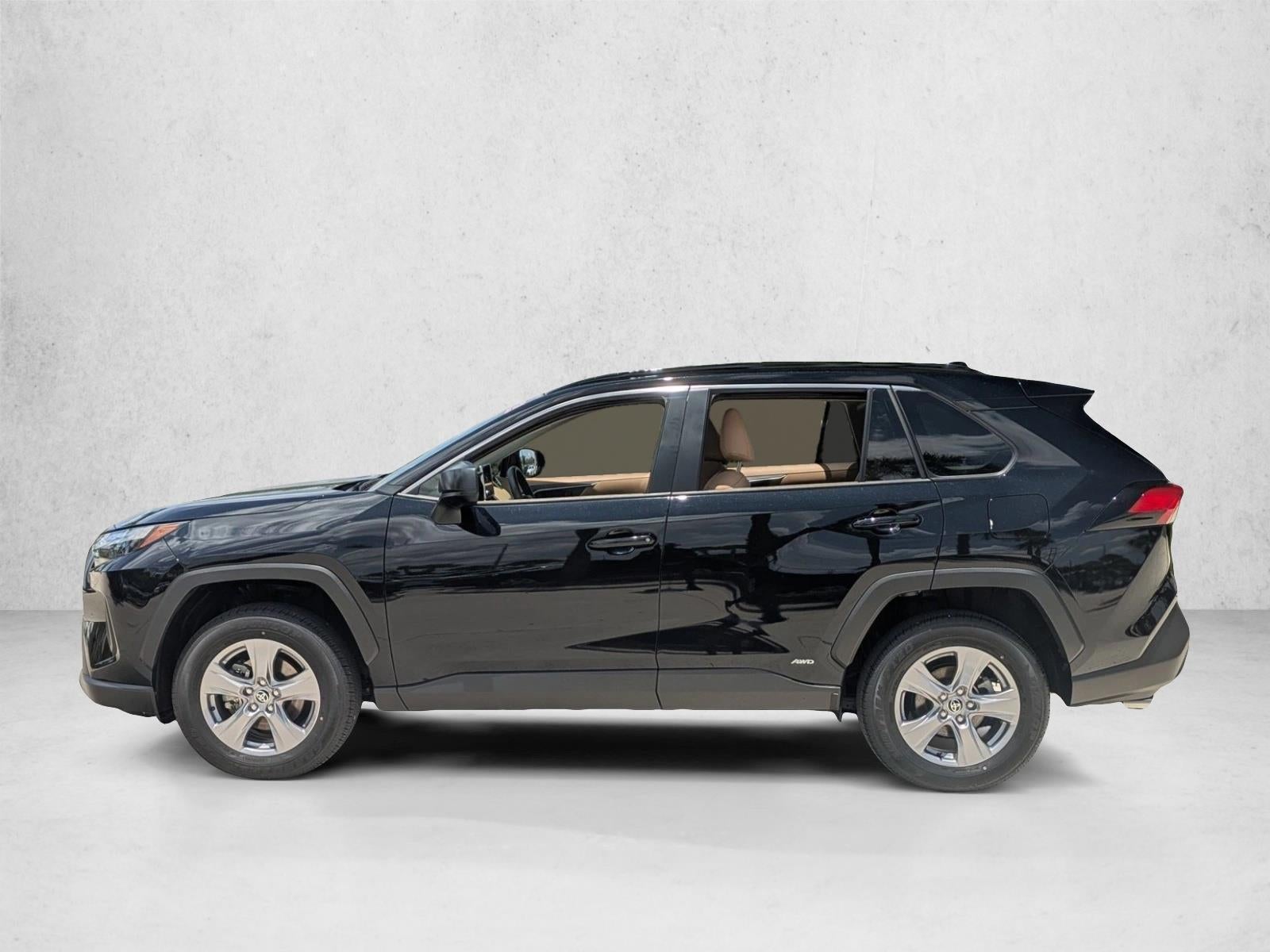 2025 Toyota RAV4 Hybrid LE AWD (Natl)