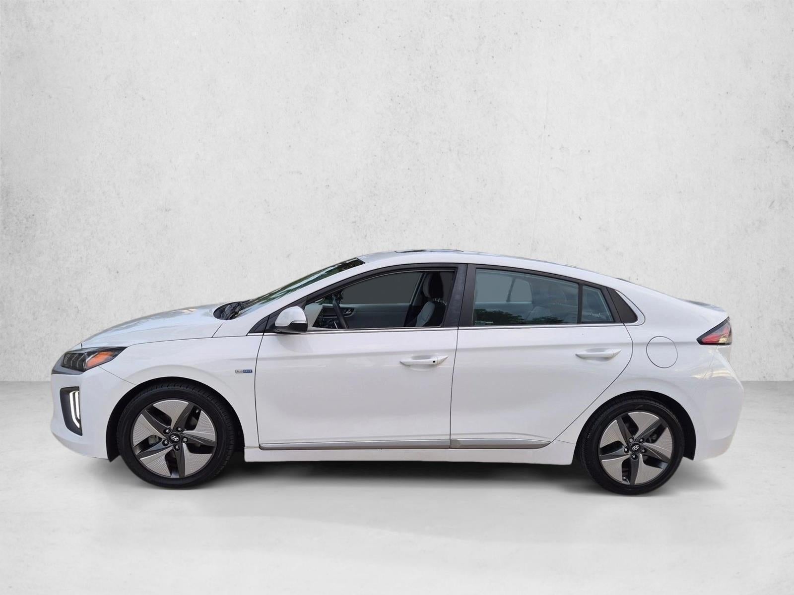 2020 Hyundai IONIQ Hybrid SEL Hatchback