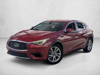 2018 INFINITI QX30 Luxury FWD