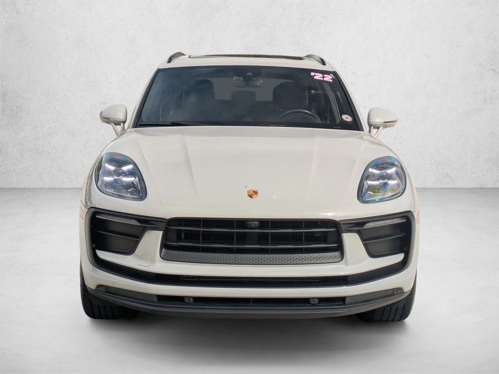 2022 Porsche Macan AWD