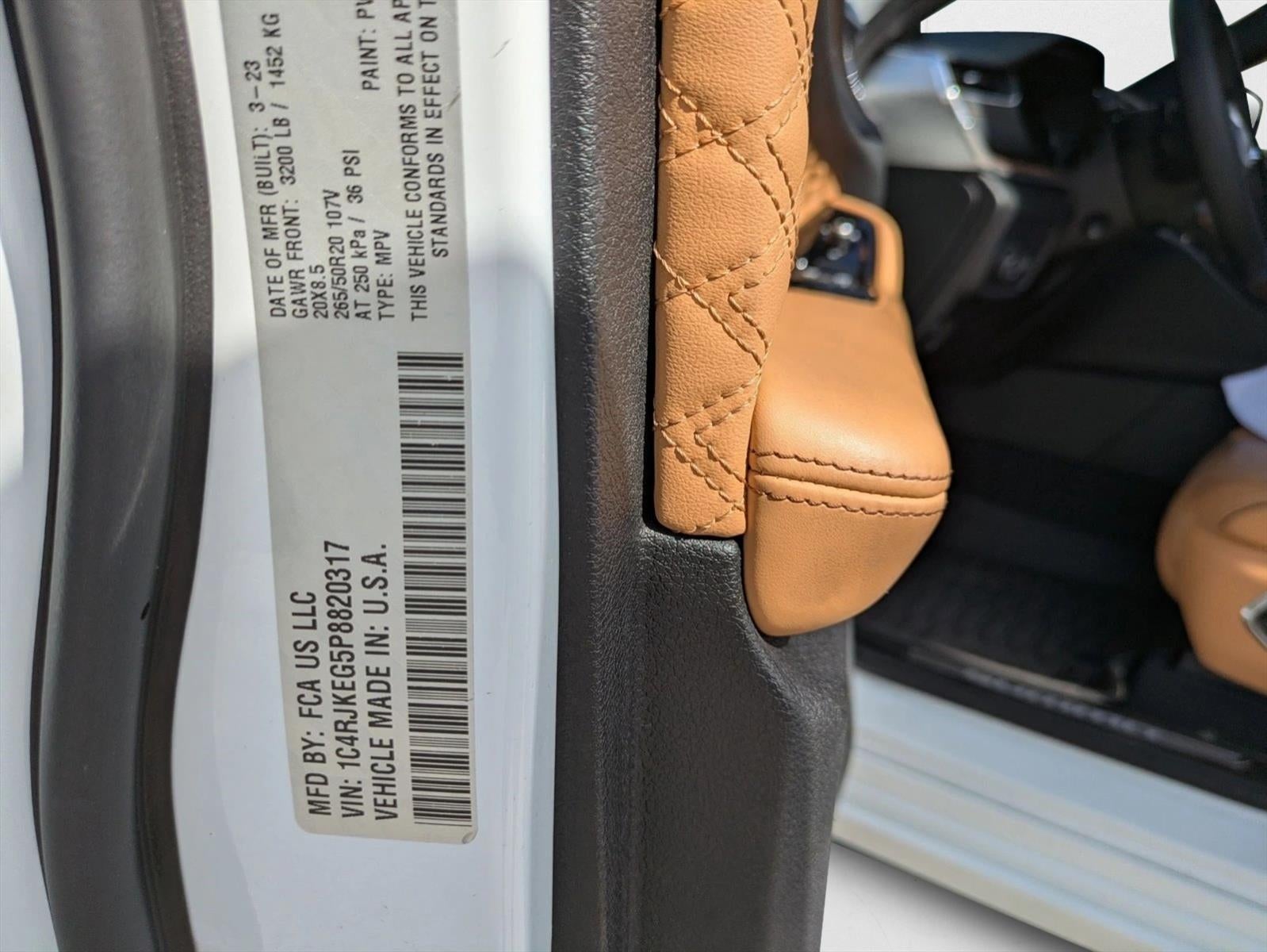 2023 Jeep Grand Cherokee L Summit 4x4