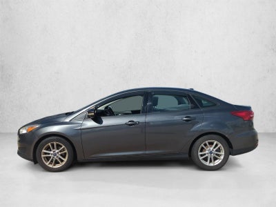 2017 Ford Focus SE Sedan