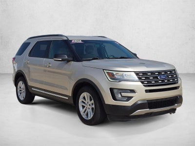 2017 Ford Explorer XLT FWD