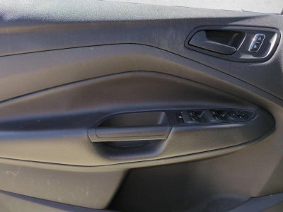 2016 Ford Escape FWD 4dr S