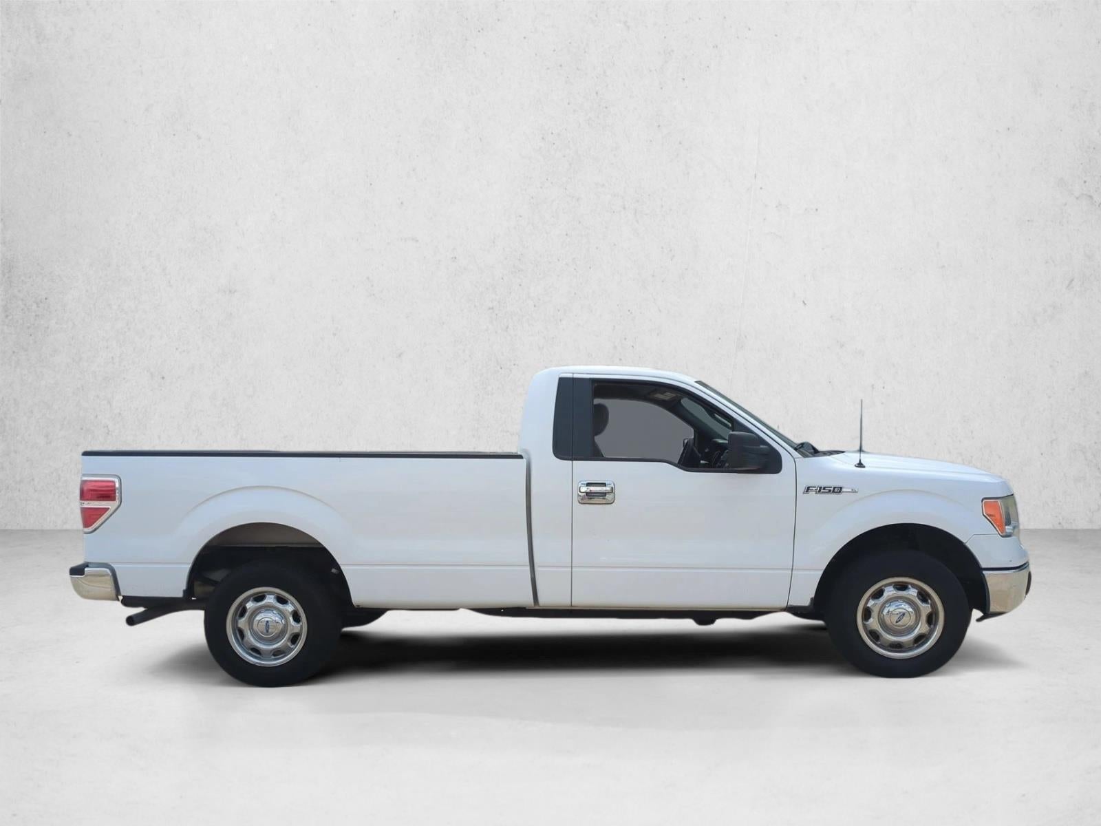 2014 Ford F-150 2WD Regular Cab 6-1/2 Ft Box XL
