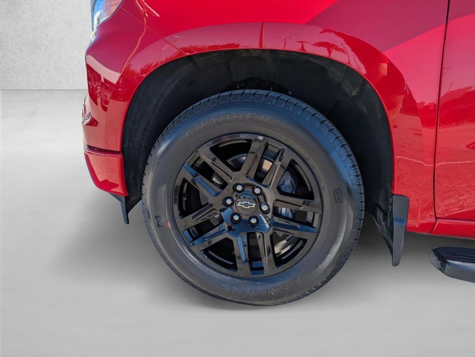 2024 Chevrolet Silverado 1500 Crew Cab Short Box 2-Wheel Drive Custom