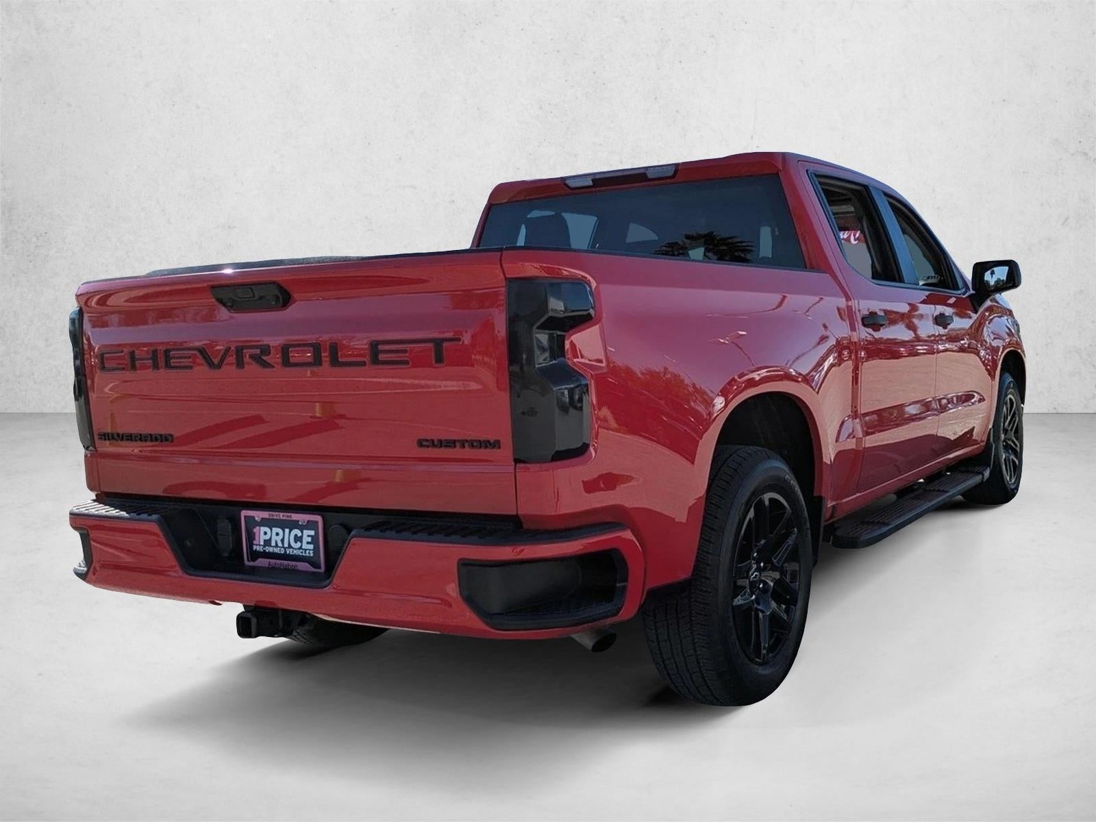 2024 Chevrolet Silverado 1500 Crew Cab Short Box 2-Wheel Drive Custom