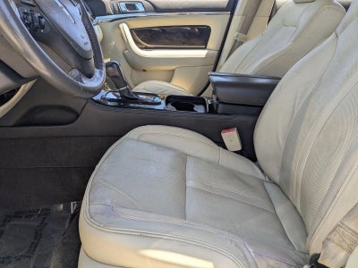 2015 Lincoln MKS 4dr Sdn 3.7L FWD