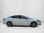 2020 Nissan Altima 2.5 SR Sedan