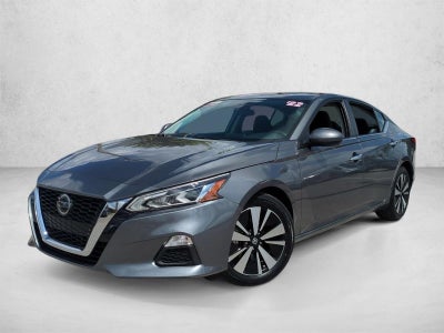 2022 Nissan Altima 2.5 SV Sedan