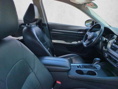 2019 Nissan Altima 2.5 Platinum Sedan