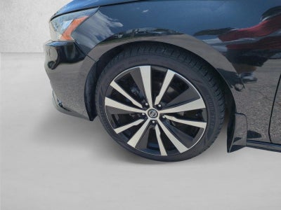 2019 Nissan Altima 2.5 Platinum Sedan