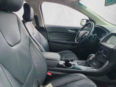 2016 Ford Edge 4dr Titanium FWD