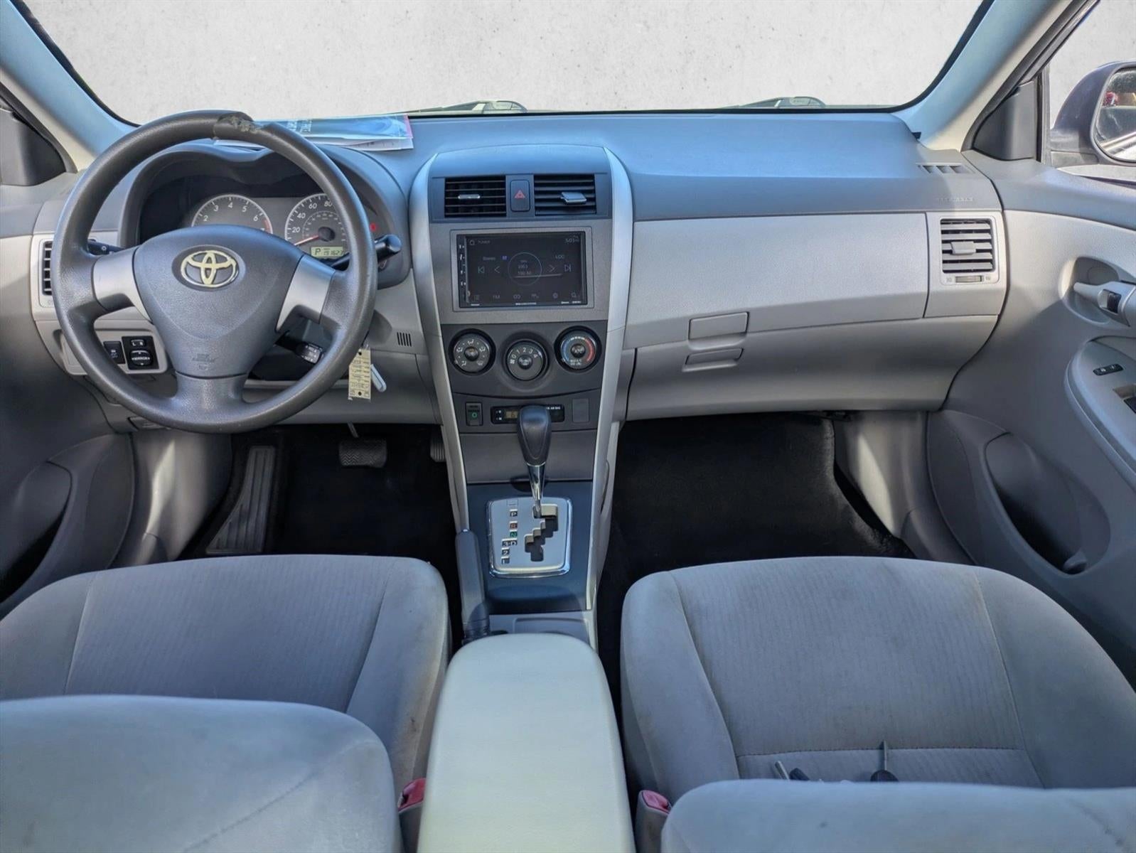 2010 Toyota Corolla 4dr Sdn Auto LE (Natl)