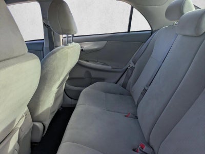 2010 Toyota Corolla 4dr Sdn Auto LE (Natl)