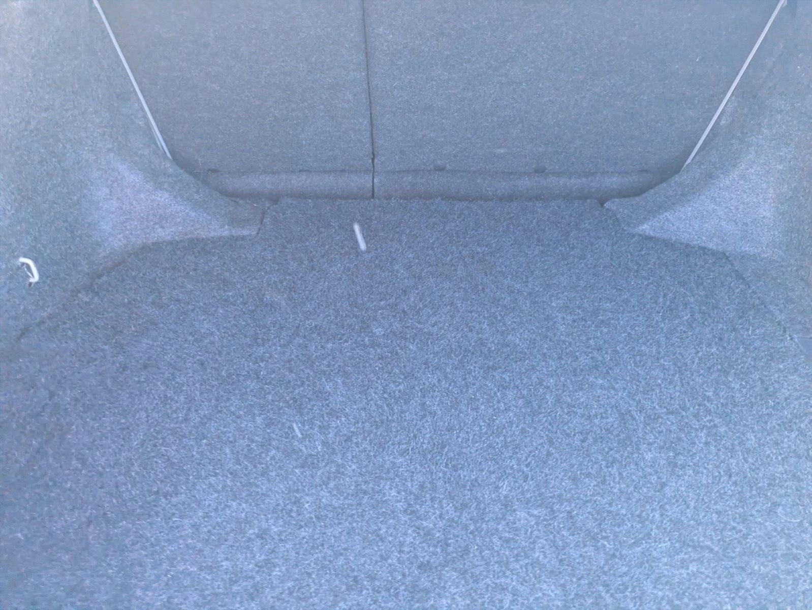 2010 Toyota Corolla 4dr Sdn Auto LE (Natl)