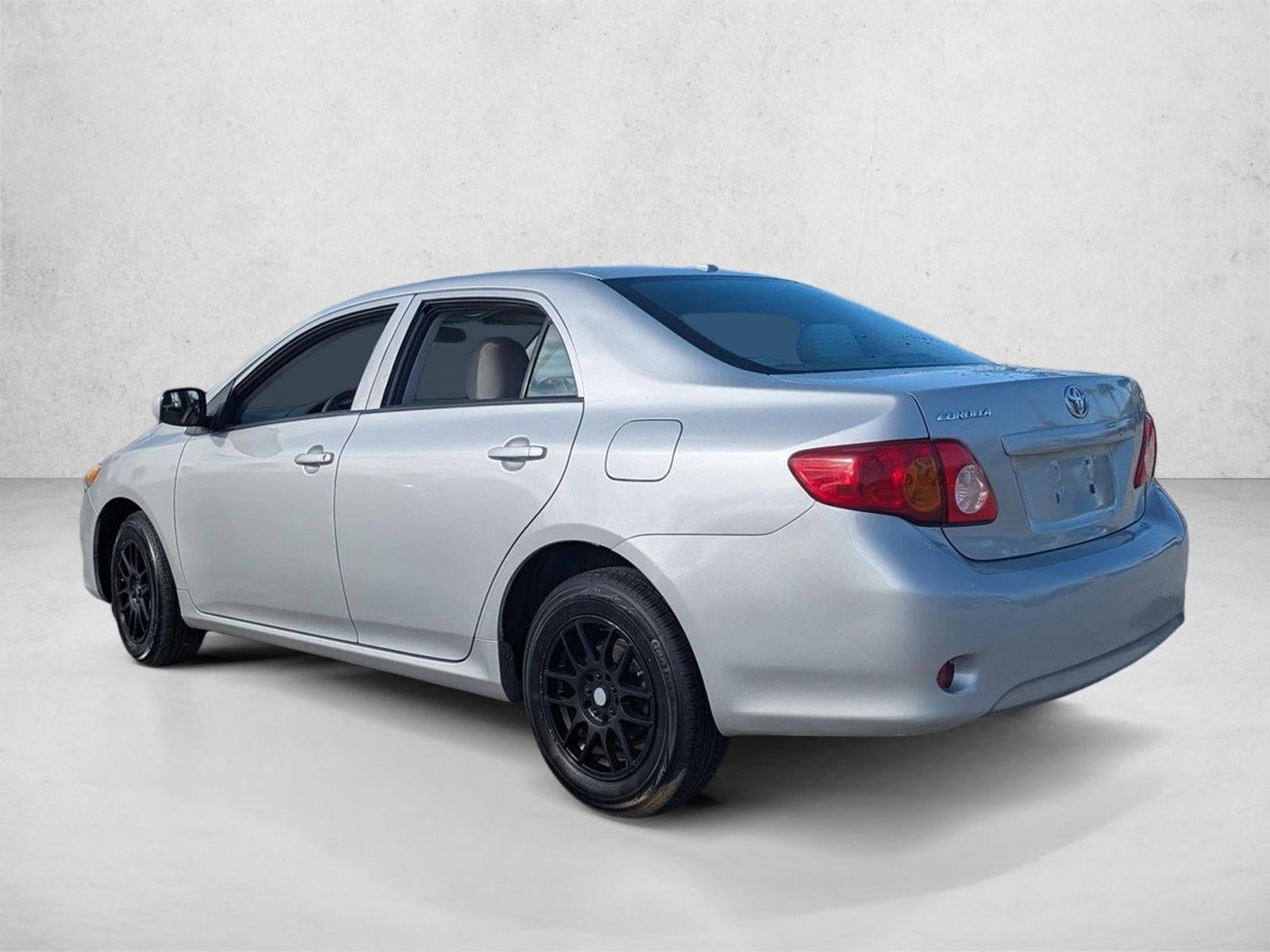 2010 Toyota Corolla 4dr Sdn Auto LE (Natl)