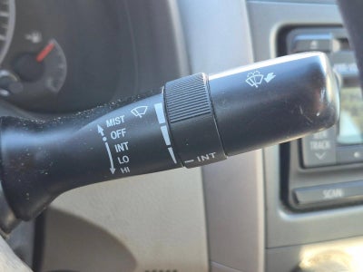 2012 Toyota Corolla 4dr Sdn Auto LE (Natl)