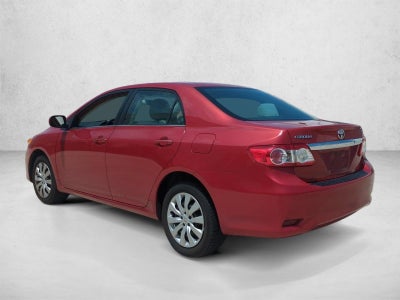 2013 Toyota Corolla 4dr Sdn Auto LE (Natl)