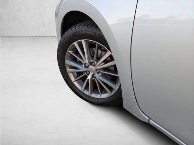 2014 Toyota Corolla 4dr Sdn CVT Auto LE Plus (Natl)