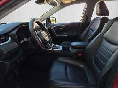 2024 Toyota RAV4 XLE Premium FWD (Natl)