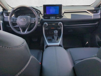 2025 Toyota RAV4 XLE Premium FWD (Natl)