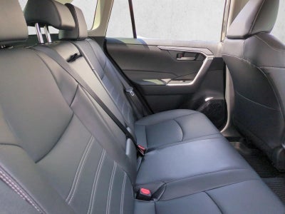 2025 Toyota RAV4 XLE Premium FWD (Natl)