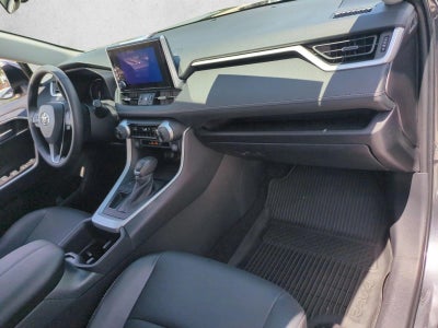 2025 Toyota RAV4 XLE Premium FWD (Natl)