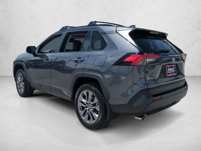 2025 Toyota RAV4 XLE Premium FWD (Natl)