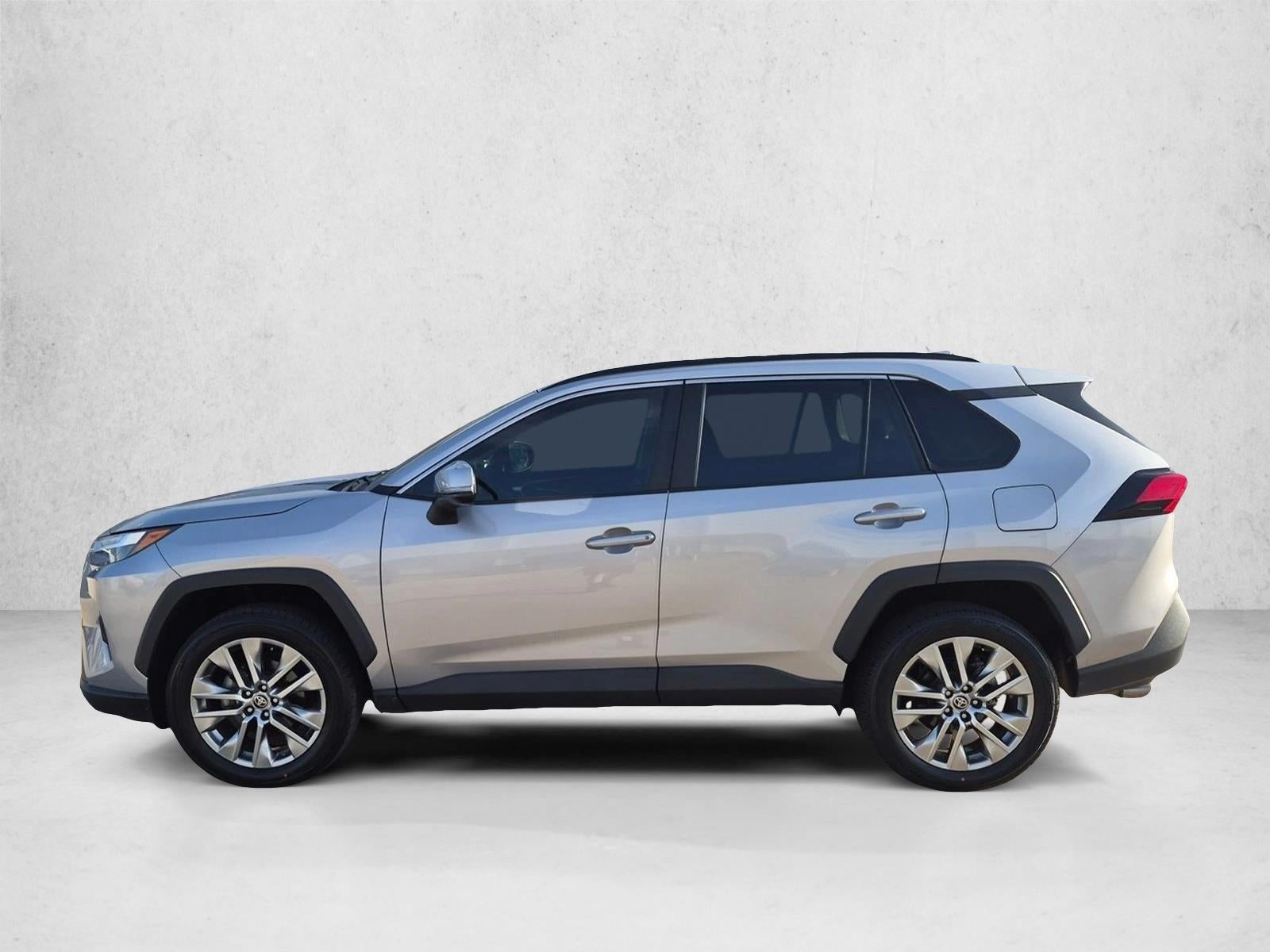 2023 Toyota RAV4 XLE Premium FWD (Natl)