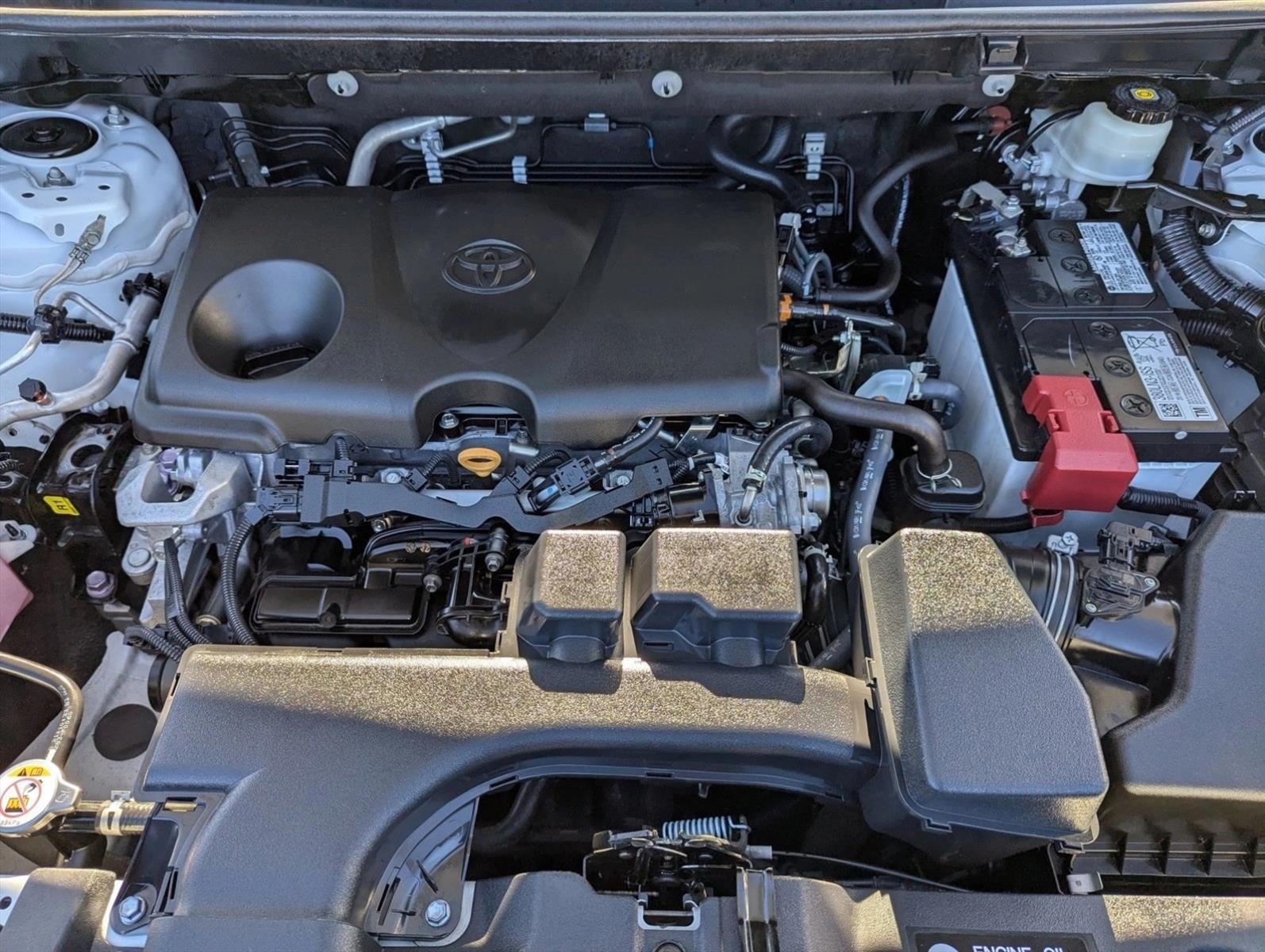 2022 Toyota RAV4 LE AWD (Natl)