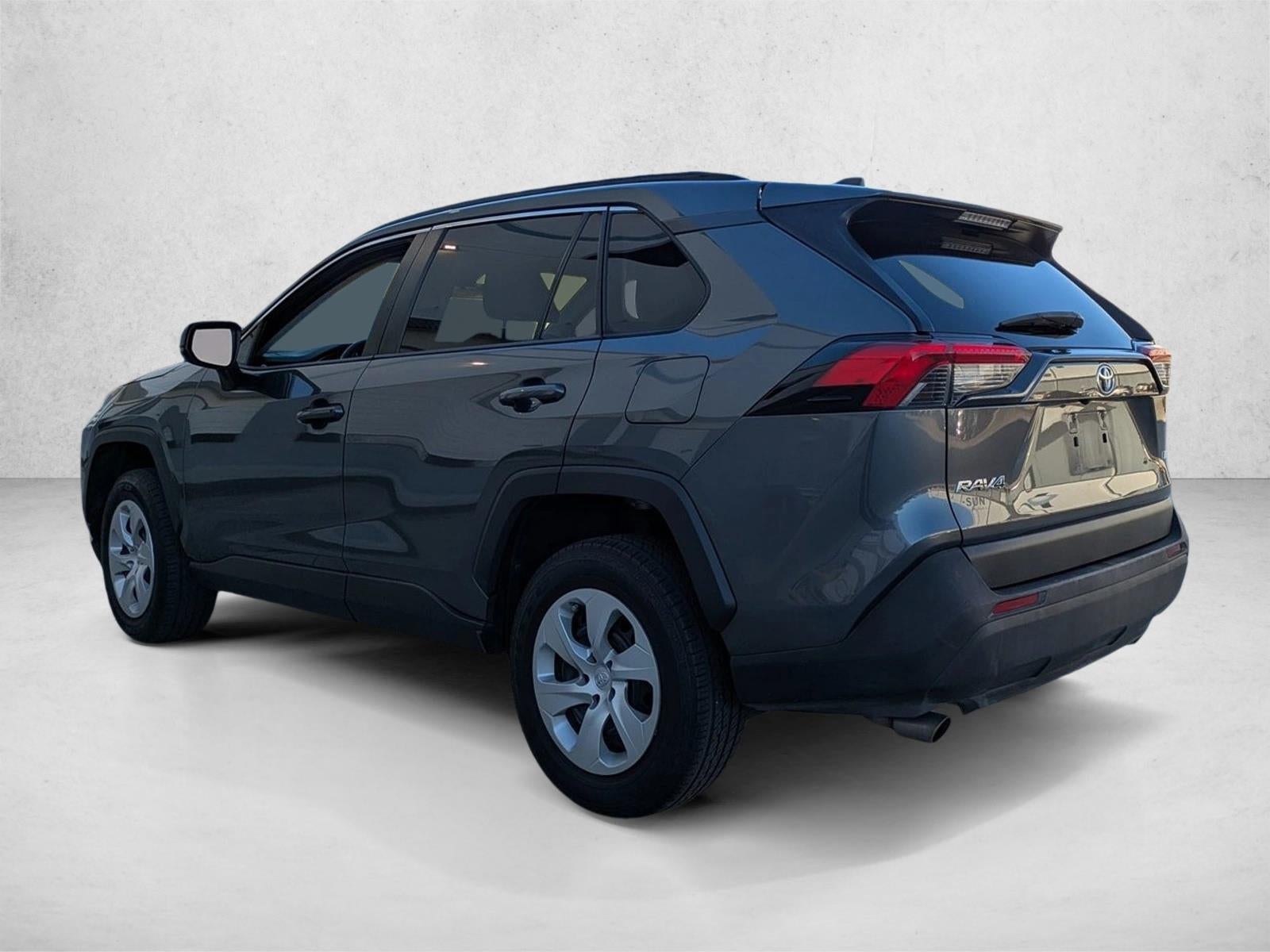 2019 Toyota RAV4 LE FWD (GS)