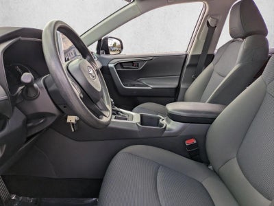 2025 Toyota RAV4 LE FWD (GS)