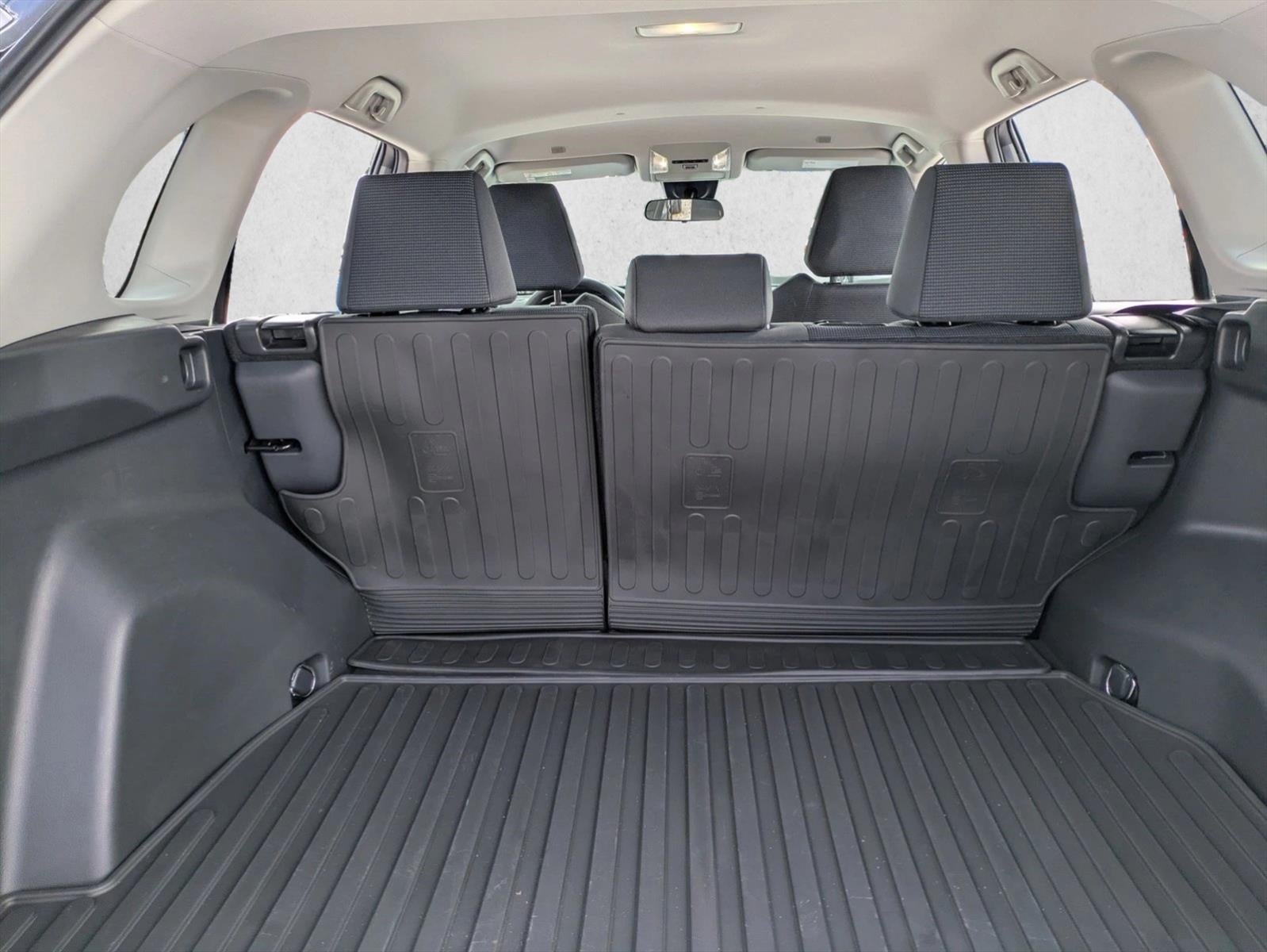 2025 Toyota RAV4 LE FWD (GS)