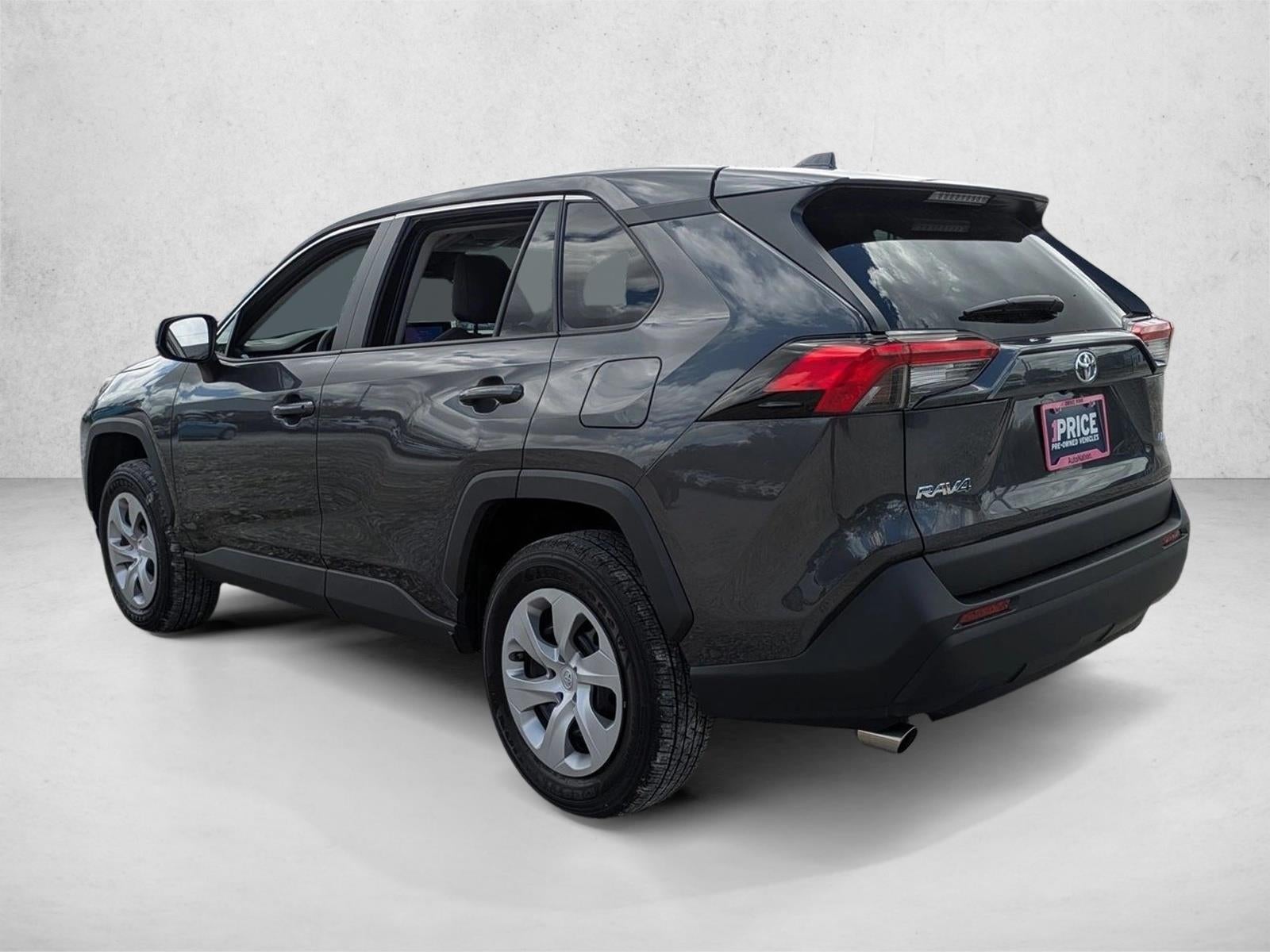 2025 Toyota RAV4 LE FWD (GS)