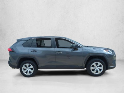 2022 Toyota RAV4 LE FWD (GS)