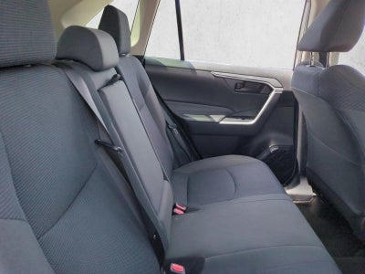 2020 Toyota RAV4 LE FWD (GS)