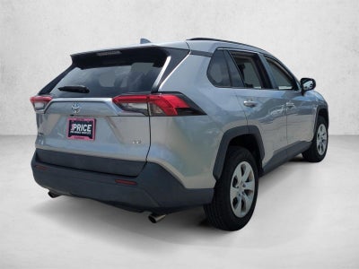 2020 Toyota RAV4 LE FWD (GS)