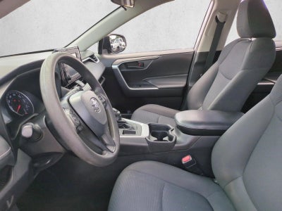 2021 Toyota RAV4 LE FWD (GS)