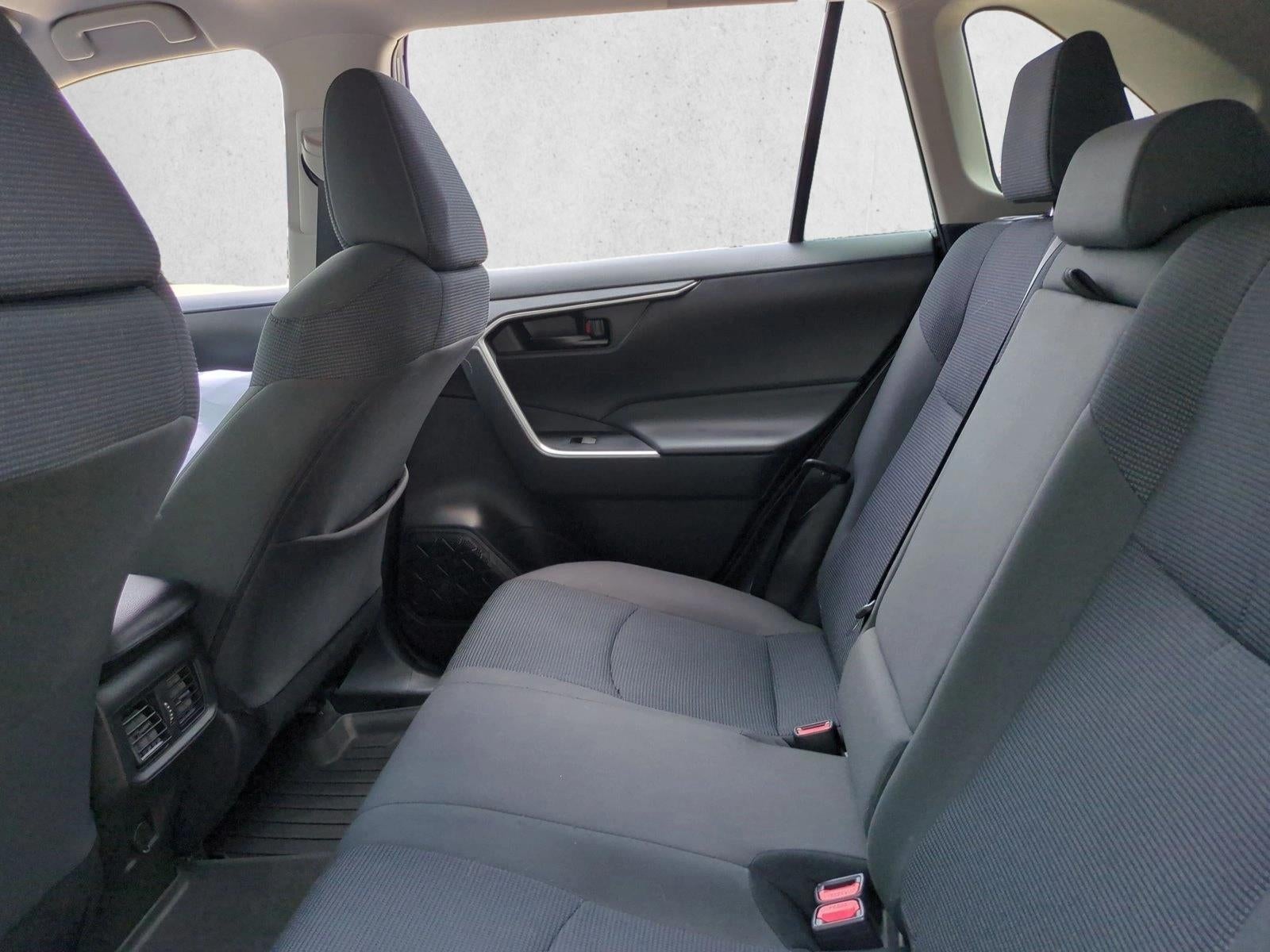 2023 Toyota RAV4 LE FWD (GS)