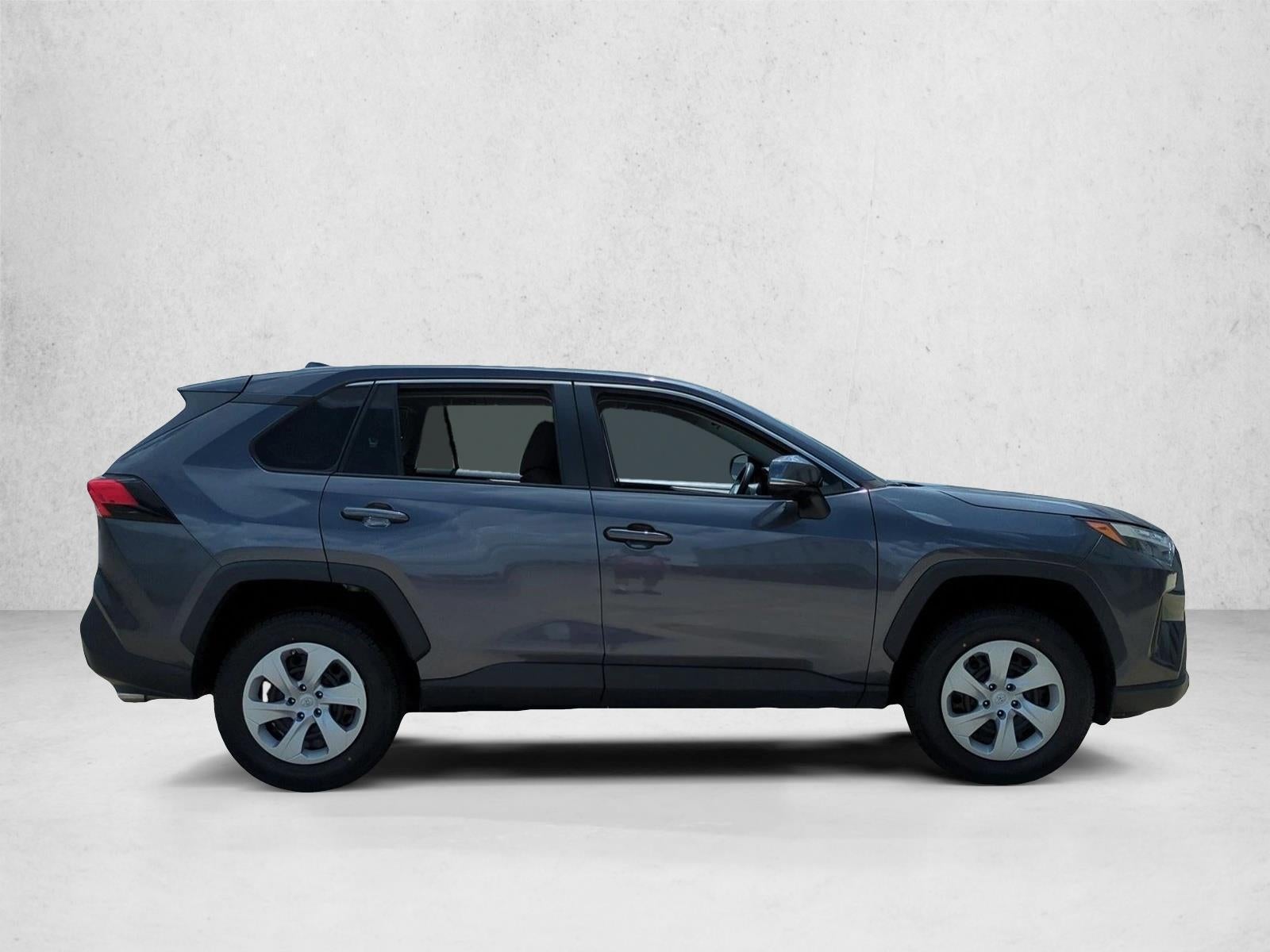 2023 Toyota RAV4 LE FWD (GS)