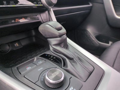 2024 Toyota RAV4 Hybrid LE AWD (Natl)