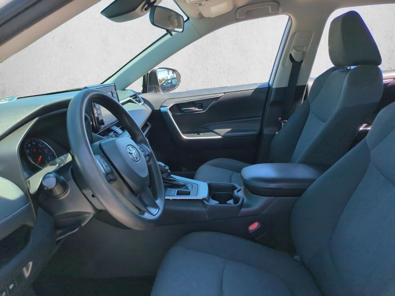 2020 Toyota RAV4 XLE AWD (Natl)