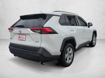 2020 Toyota RAV4 XLE FWD (GS)